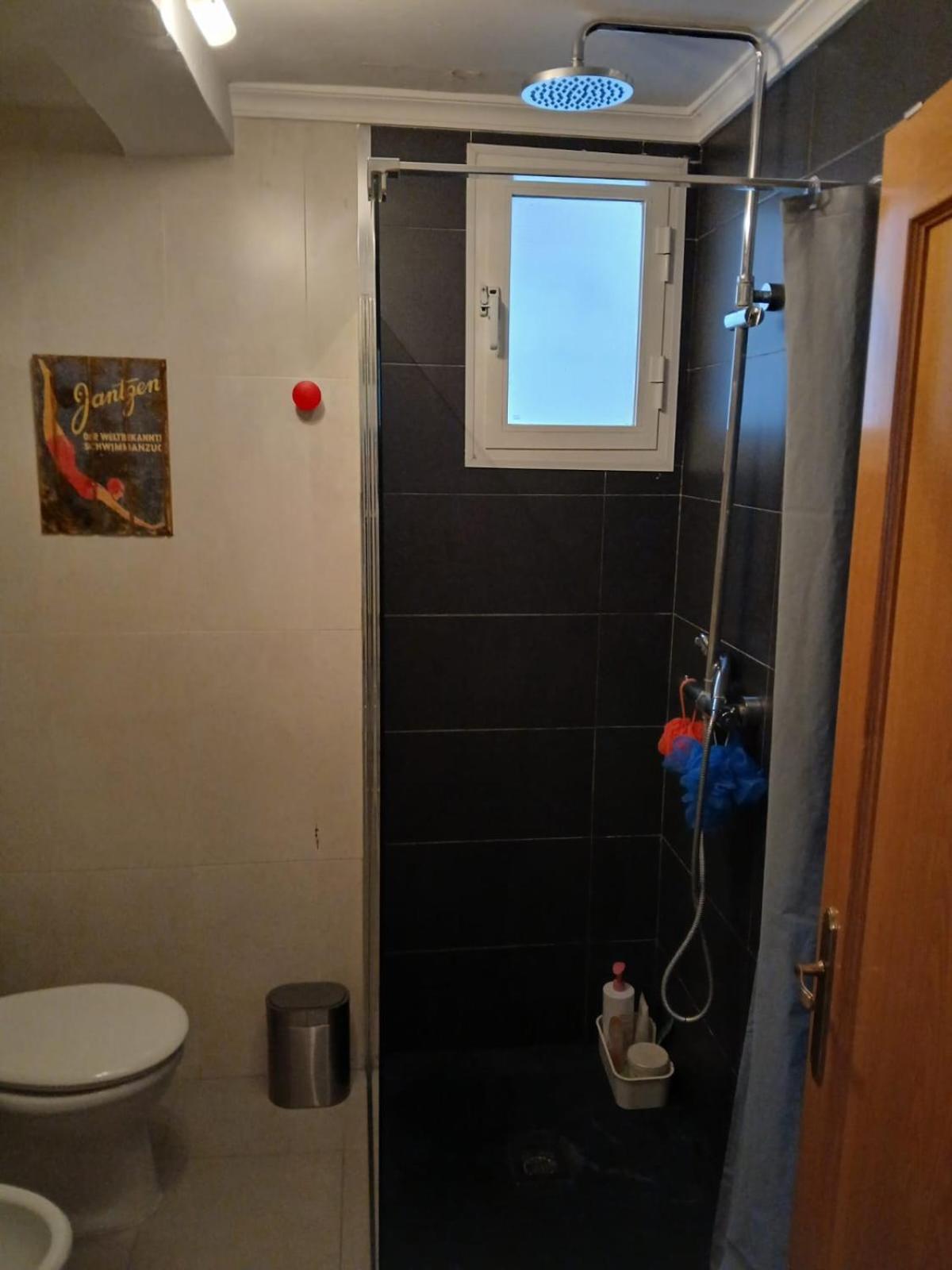 Piso Para 4 Con 2 Parking En Casco Historico De Zaragoza 2 Noches Minimo Dış mekan fotoğraf